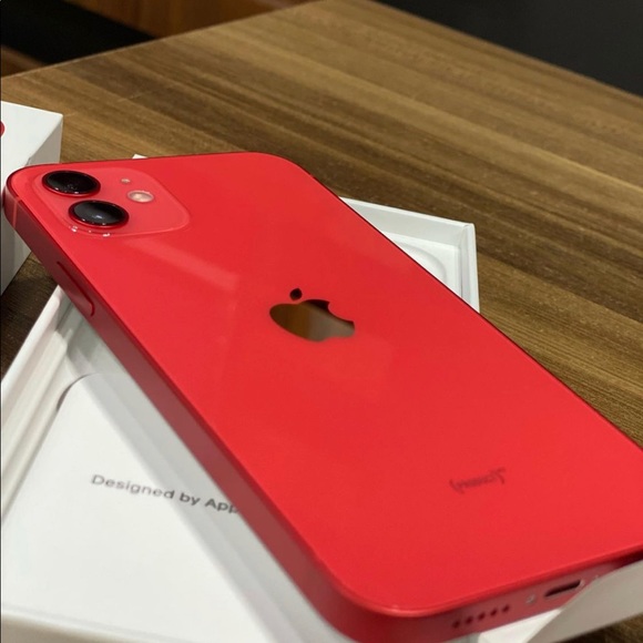 iPhone 12 - Picture 5 of 5